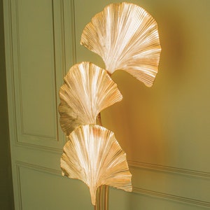 Lampadaire à triple feuille Ginkgo, lampe en or Art déco faite à la main, éclairage de sol de décoration dart de décoration intérieure, éclairage de sol du milieu du siècle MODÈLE : ASTARA image 5