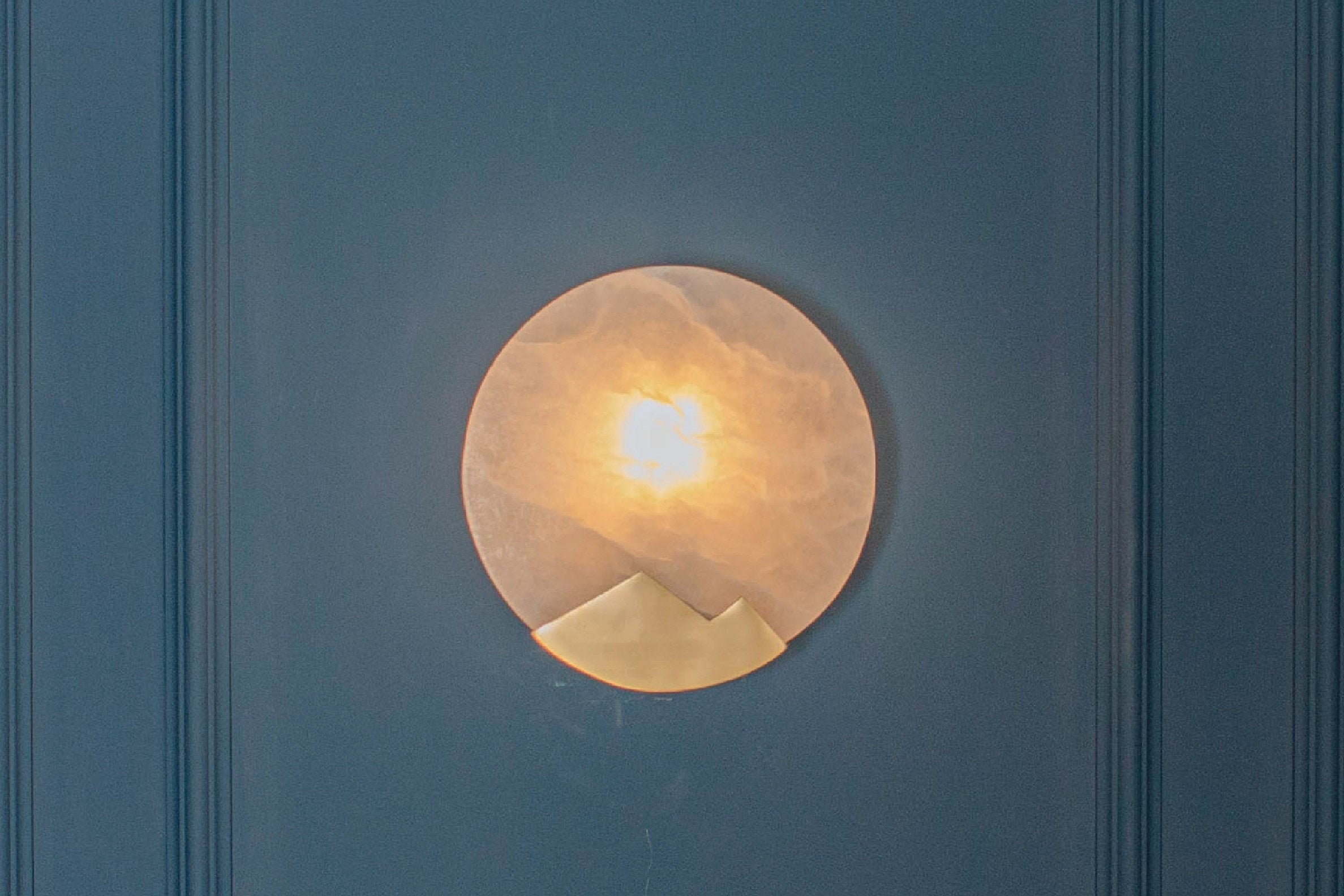 Gemstone White Marble Wall Sconce Lampe, Décoration Intérieure Art Déco Lumière, Pendaison de Crémai