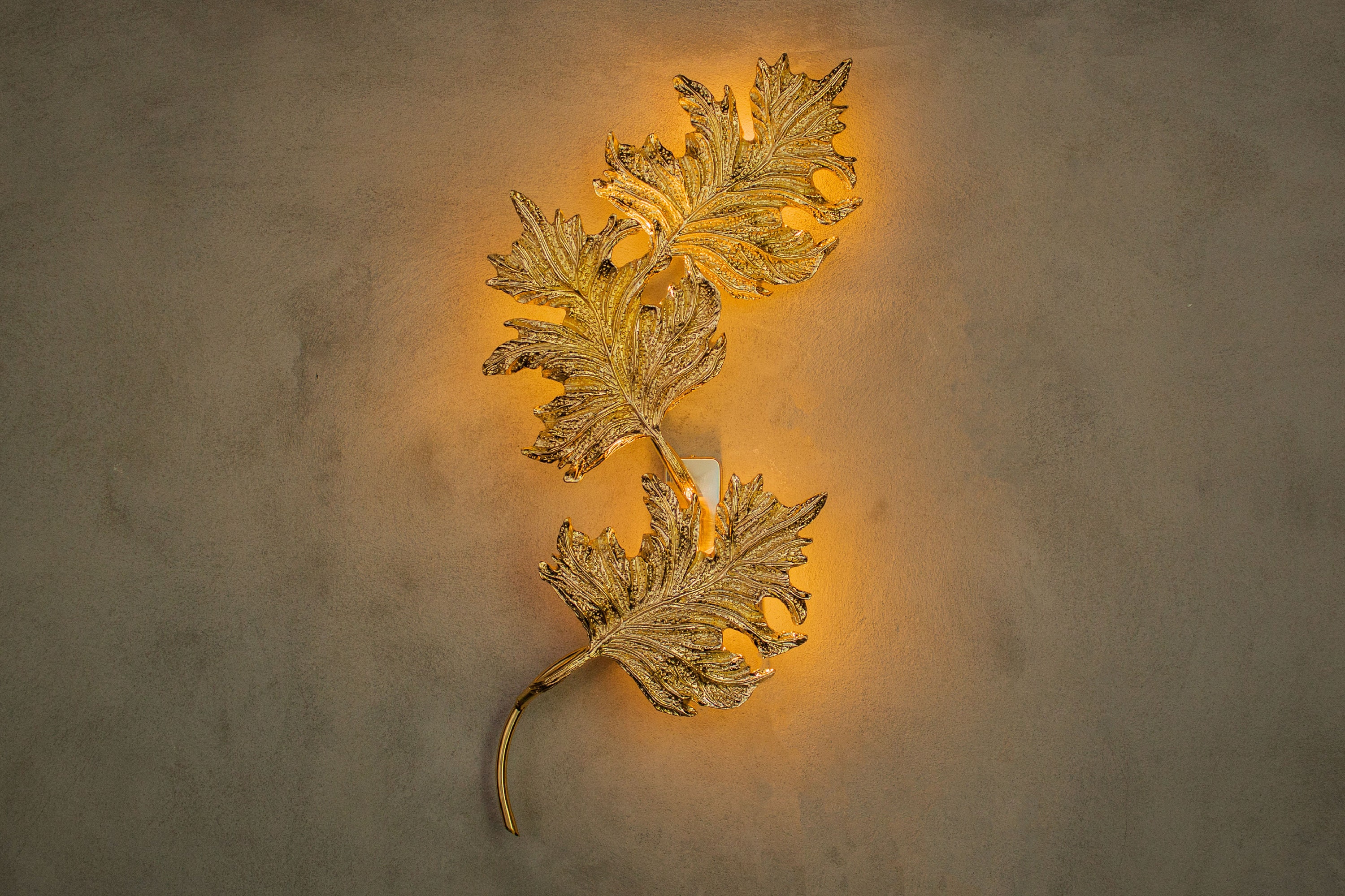 Applique Murale À Trois Feuilles En Sycomore, Lampe Dorée De Forme Naturelle Faite Main, Éclairage Décoration Intérieure, Applique Art Déco