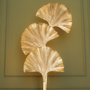 Lampadaire à triple feuille Ginkgo, lampe en or Art déco faite à la main, éclairage de sol de décoration dart de décoration intérieure, éclairage de sol du milieu du siècle MODÈLE : ASTARA image 4