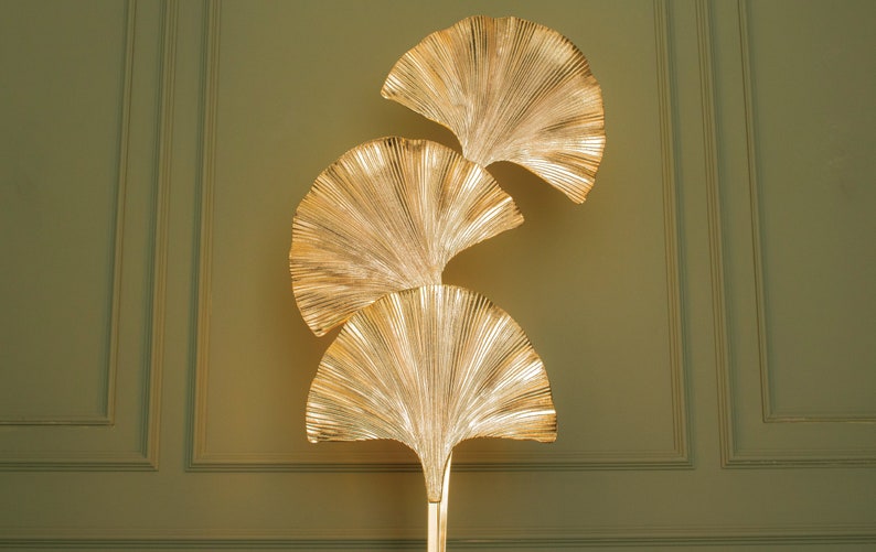 Lampadaire à triple feuille Ginkgo, lampe en or Art déco faite à la main, éclairage de sol de décoration dart de décoration intérieure, éclairage de sol du milieu du siècle MODÈLE : ASTARA image 4