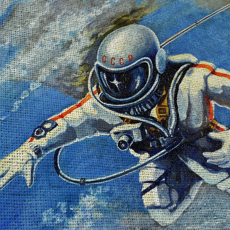 Картины космонавта леонова о космосе с названиями