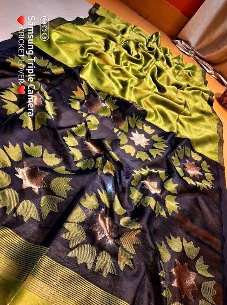 Indian pure shil motka saree handweaving work with blouse piece
