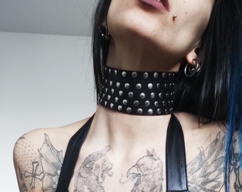 Molotov Clothing Leather Studded Collar / Choker