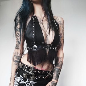 Abbigliamento Molotov Fatto a mano Top Fringe Conchos Stringate in vera pelle Metal Biker Western