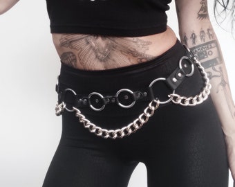 Black Leather O-ring n Chain Belt