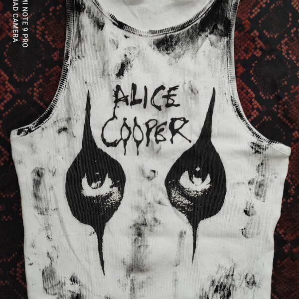 Molotov Clothing Ribbed Crop Tank Top Vintage Inspired Graphic Alice Cooper