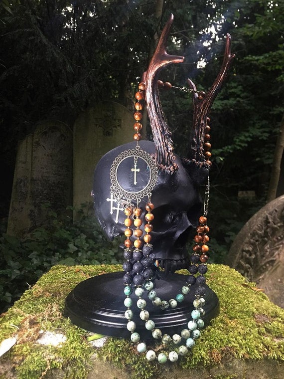 Black Gothic Human Skull With Brass Antlers, Necklace Holder, Psychopomp  Collection, Cernunnos. 