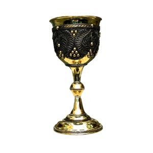 Viking wine drinking goblet, Celtic goblet, chalice, wedding gift, Mythology Goblets and Mugs wine rack, personalized glass, vintage goblets