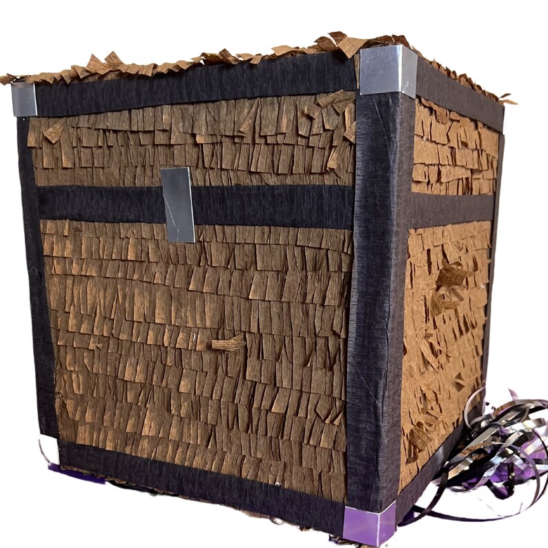 MINECRAFT CHEST. Video Game Block Miner. We customize your Piñatas. Video Game Pixel image 3