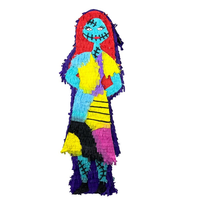 Sally Piñata 27” – Nightmare Before Christmas. Schokbestendig, met gepersonaliseerde details. Veilige verzending. Piñata's op maat. afbeelding 4