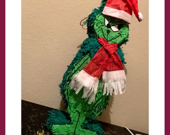 GRINCH CHRISTMAS 36". We customize your Piñatas. Disney characters. the grinch. Dr Seuss