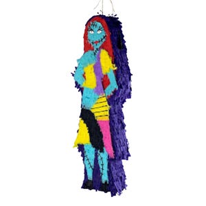 Sally Piñata 27” – Nightmare Before Christmas. Schokbestendig, met gepersonaliseerde details. Veilige verzending. Piñata's op maat. afbeelding 3