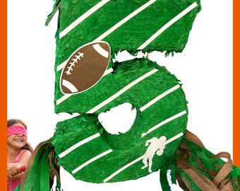 Piñata da football americano da 23". Resistente agli urti per un divertimento extra. Scegli colori e dettagli.