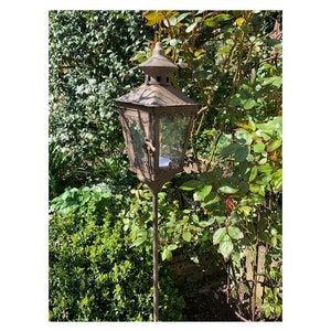 Individual Stake Garden Lantern