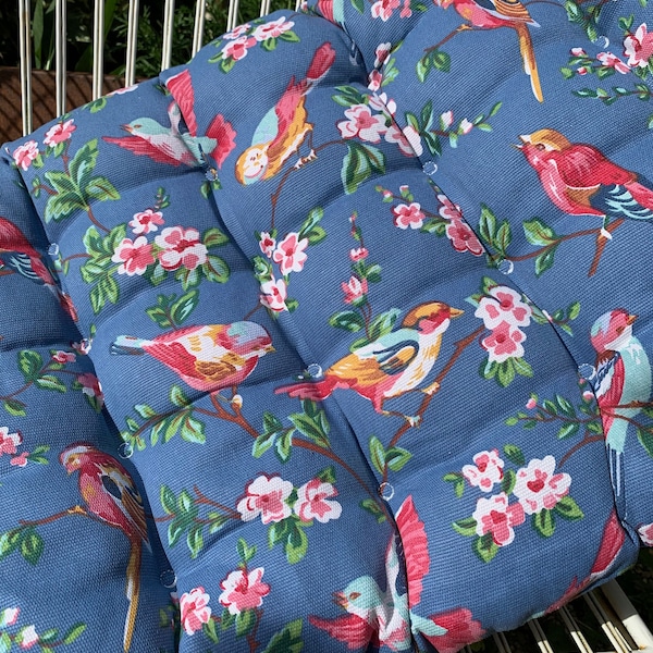 Garden Bench Seat Pad Songbird Design