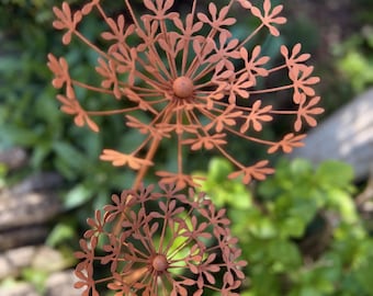 Metal Flower Garden Stake Stake