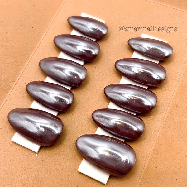 Press On Nails in Glazed Chocolate | Glazed Doughnut Nails | Press On Nails | Glazed Chocolate Nails | Nails in image are Medium Almond