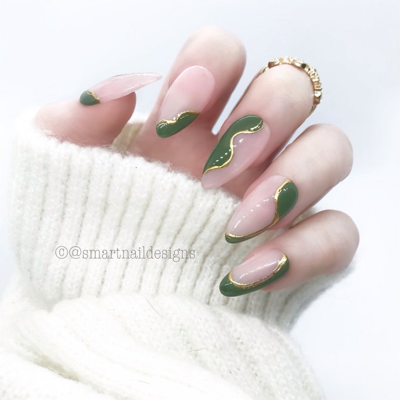 39+ Best Green Swirl Nails Ever! [UPDATED 2023]