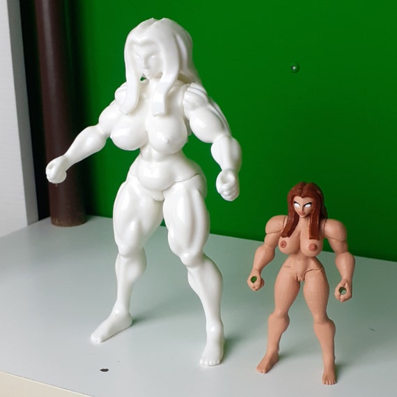 nude Action Figure の 画 像.