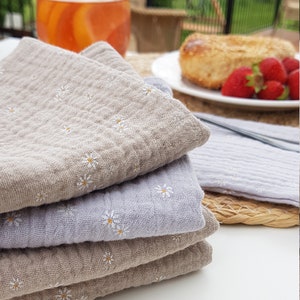Cotton gauze napkins. Floral reusable cloth napkins. Muslin unpaper napkins. Cloth cocktail napkins. Eco friendly products. Baby washcloths.