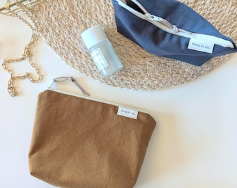 Cotton canvas zipper pouch with organic waterproof lining. Purse organization. Travel bag. Wet bag for cloth pads. Eco friendly snack bags.
