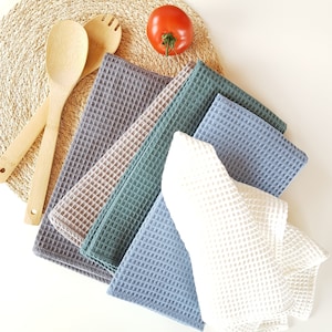 Waffle cotton towel. Handmade waffle tea towel. Hanging hand towel. Soft waffle weave dish towels. Kitchen hand towel. Housewarming gift