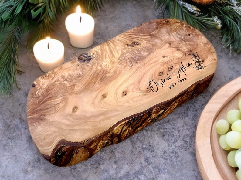 Personalized Anniversary Gift, Engagement Charcuterie Board, Bridal Shower, Wedding Gift, Housewarming Gift, Cutting Board, Cheese Board