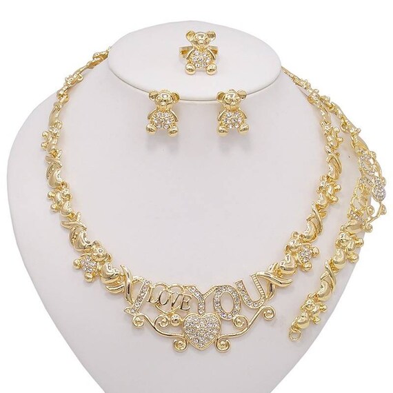 Hugs and kisses teddy bear necklace Clearance