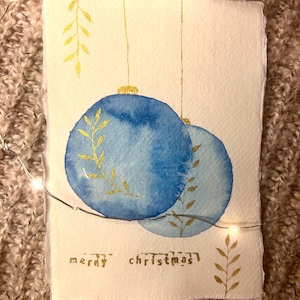 Originele ansichtkaart met aquarel kerstballen A6