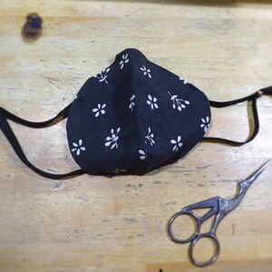 Beaked cotton mask with inner pocket - Washable cotton mask with inner pocket