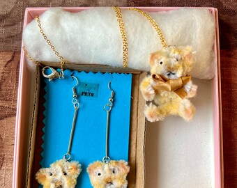UV resins/polymer clay/pipe cleaner/beads jewelry 2sets