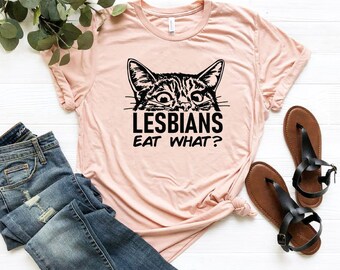 1.6 x 2.25 Inch Aluminum Keychain Lesbians eat what!