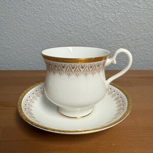 M-TKHSです。　バーリントン　カップ＆ソーサー、ポット M-TKHSです。 バーリントン カップ＆ソーサー、ポット Burlington Tea