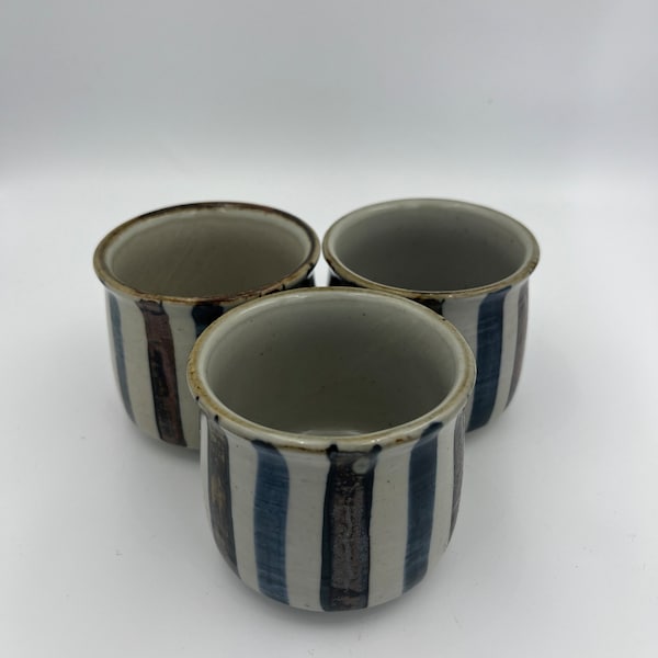 Traditional Stoneware Japanese Teacups Brown and Blue Set of 3