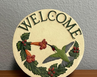 Vintage Hummingbird Welcome Sign Wall Decor