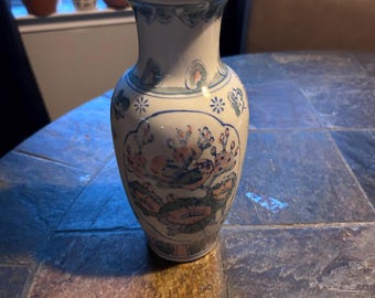 Vintage Chinoiserie Vase Pink and Blue