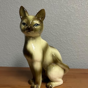 Vintage Siamese Cat Figurine Porcelain