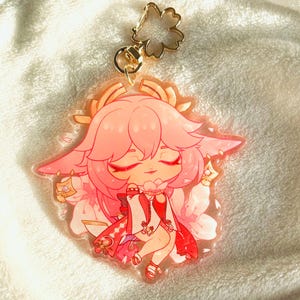 Genshin Impact Keychain - Guuji Yae Miko, gift for him, gift for her, gaming decor pc gift, video games accessories acrylic, kitsune fox