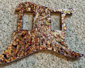 Hand Painted Reds and Golds Custom Pick Guard for Humbucker Strat HH Guitar 11 Hole Pickguard