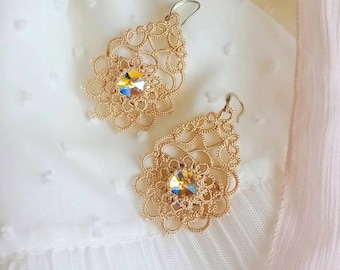 Light beige, Tatting Earrings, Lightweight, Light Earrings, Lace Earrings, handmade earrings,  frivolite earrings, chiacchierino