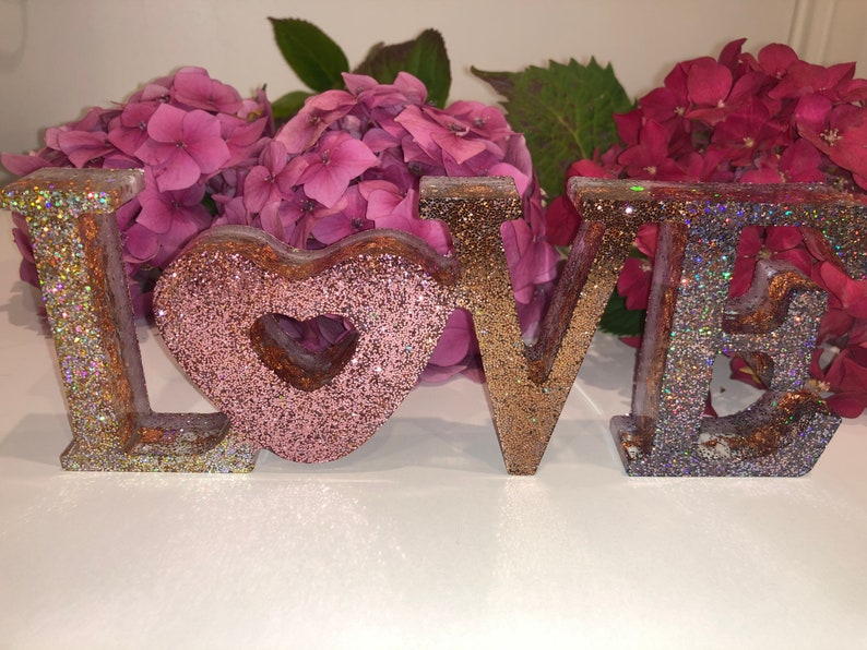 housewarming gifts home decor customised love sign handmade ornaments personalised love sign Handmade love resin