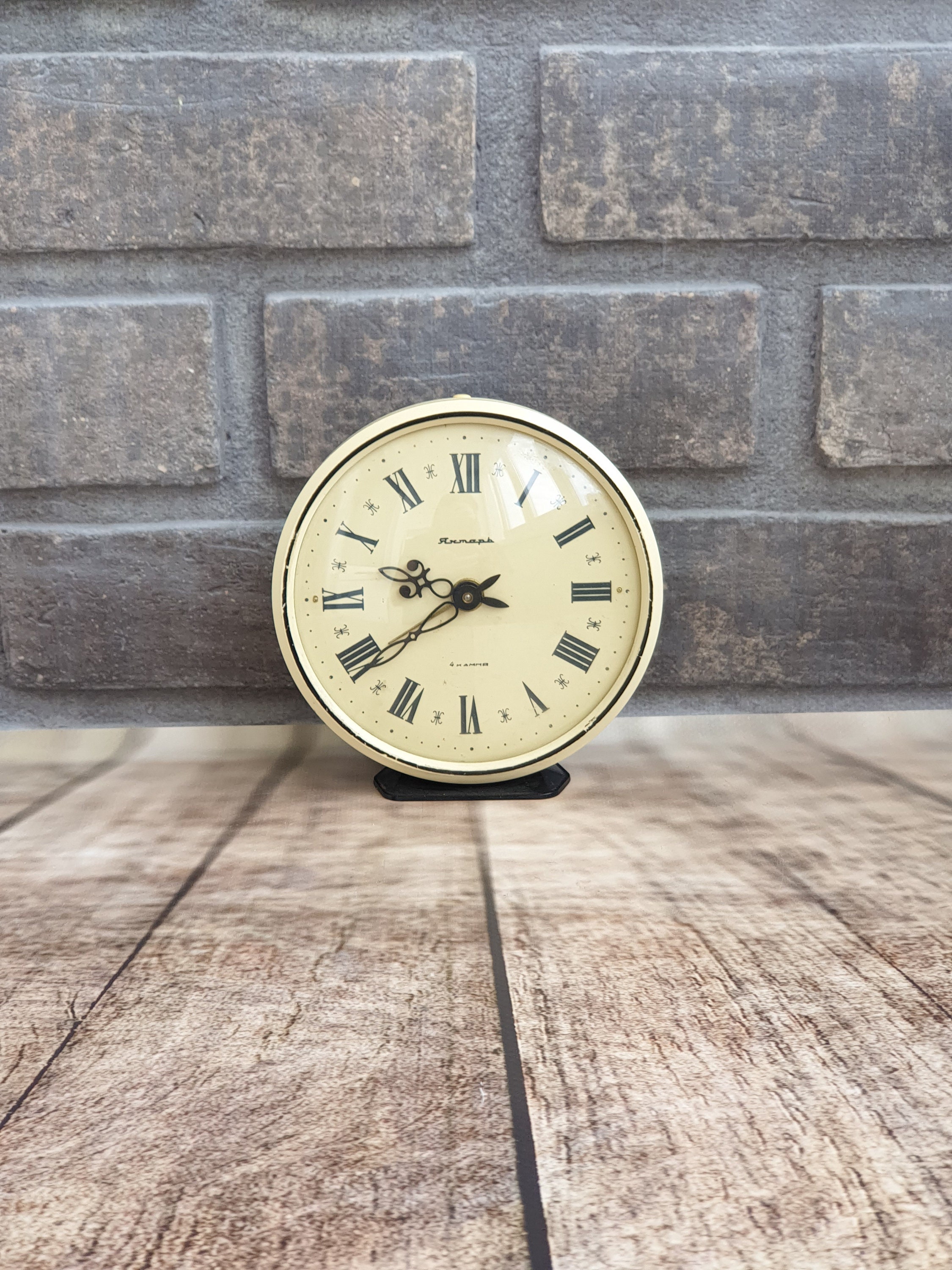 Vintage analog alarm clock working alarm clock 1950s. Etsy