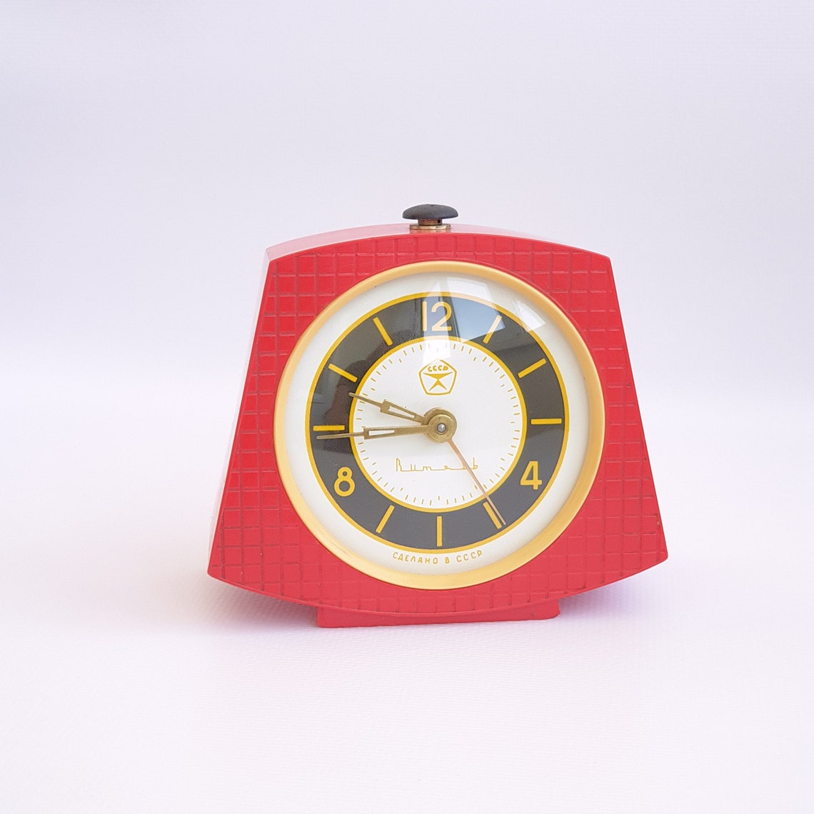 Vintage alarm clock analog alarm clock working 1980s. Red Etsy