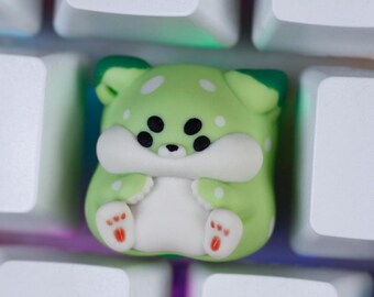 Handmade Pastel Green Cat Keycap: Kawaii Gamer Gift
