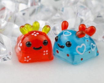 Handmade Sea Snail Artisan Keycap: Gamer Gift
