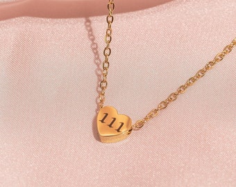 111 Collar de corazón número de ángel ∙ Collar de oro delicado ∙ 18k impermeable ∙ Collar personalizado ∙ Collar pequeño espiritual ∙ Regalo para ella