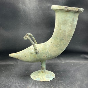 Mesume Quality Ancient Roman Bronze Wine Drinking Rhyton Vessel in the form of a Cow , Ancient bronze vessel, Collectable Bronze Rhyton