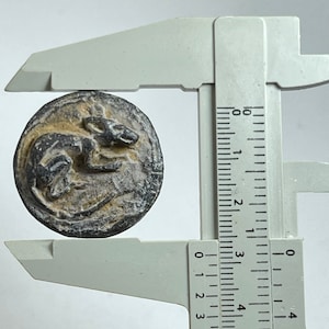 Unique Ancient Roman Bronze mouse animal Figure Coin