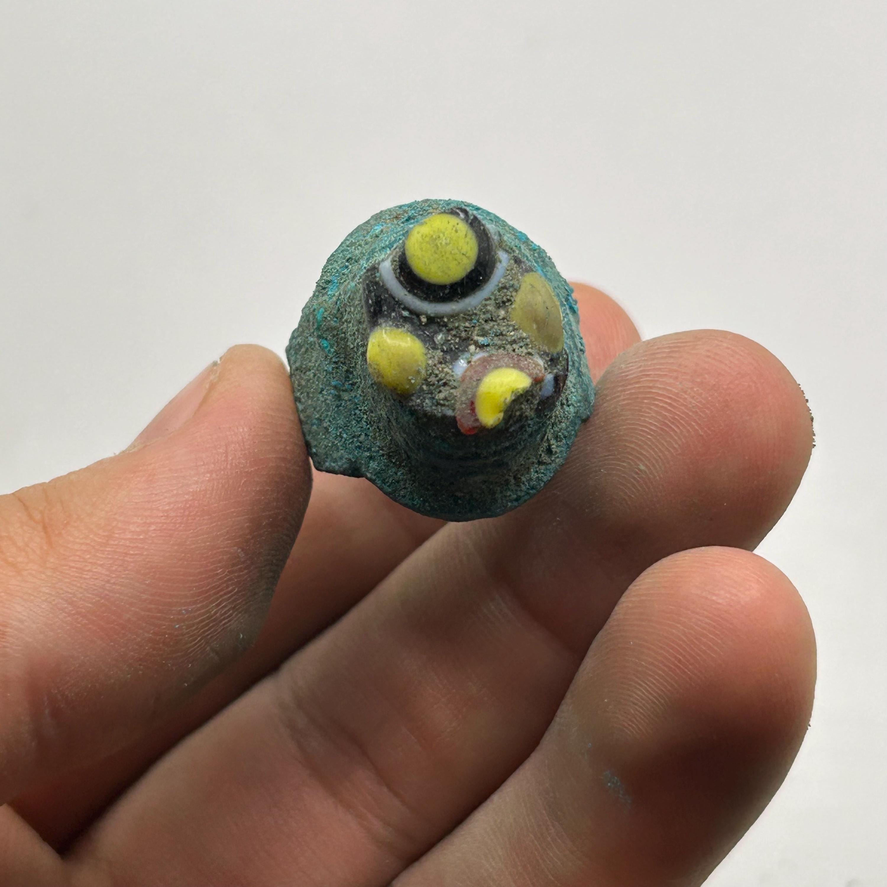 【ヤフオク入手】古代ローマ帝国 ブロンズ 50枚 錆・土付き 未洗浄あり 古代ローマの青銅モザイクガラスリング：歴史的遺物 - Etsy 日本